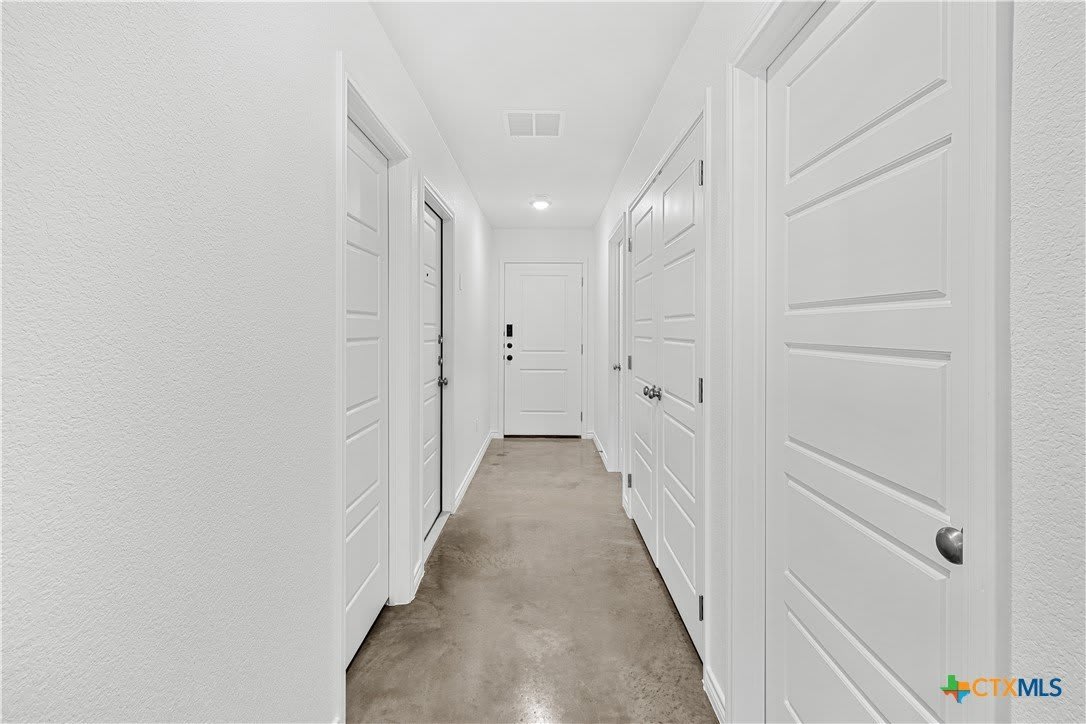 1214 Concord Drive – photo 2