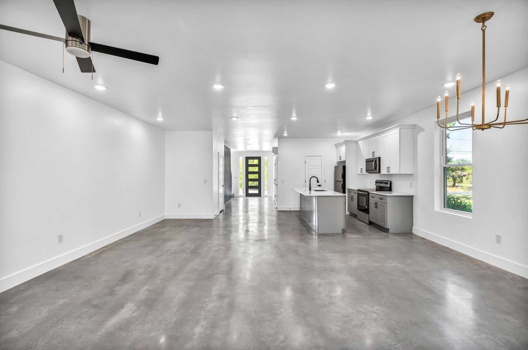 1006 E Marble Street – photo 3