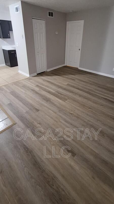 674 Knox Blvd – photo 3