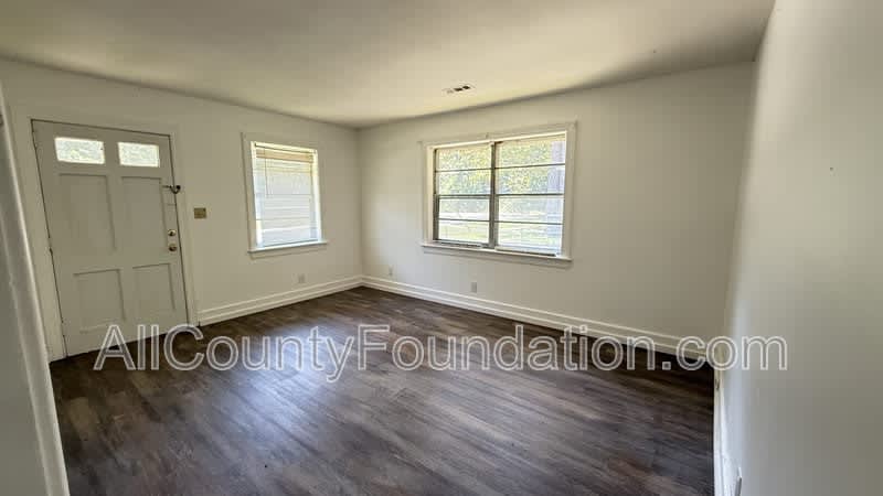 5613 Parana Street – photo 5