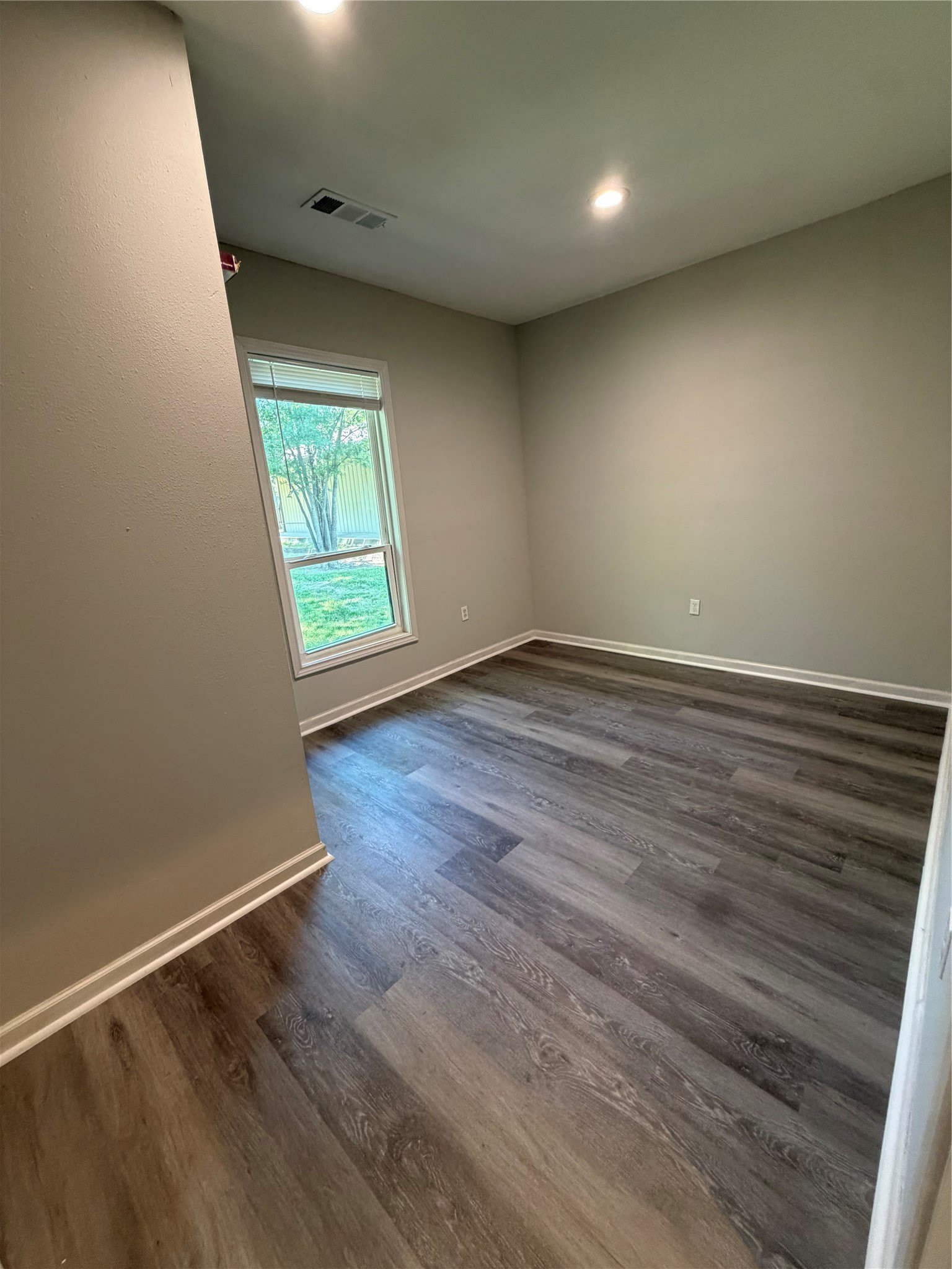 1711 Oriental Street – photo 3