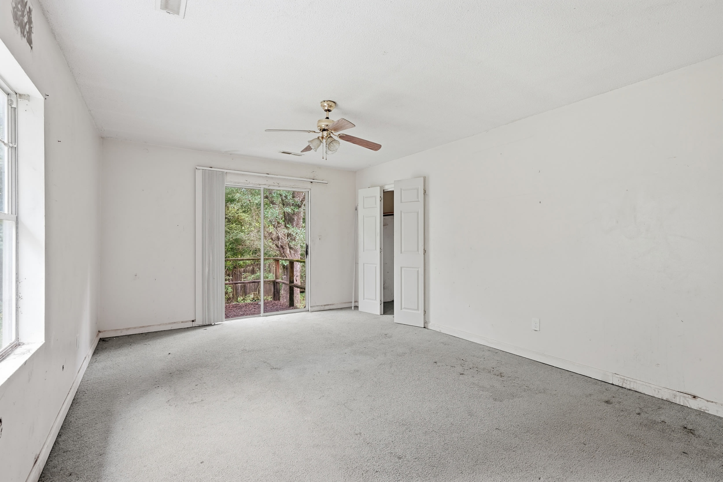 615 Macon St – photo 5