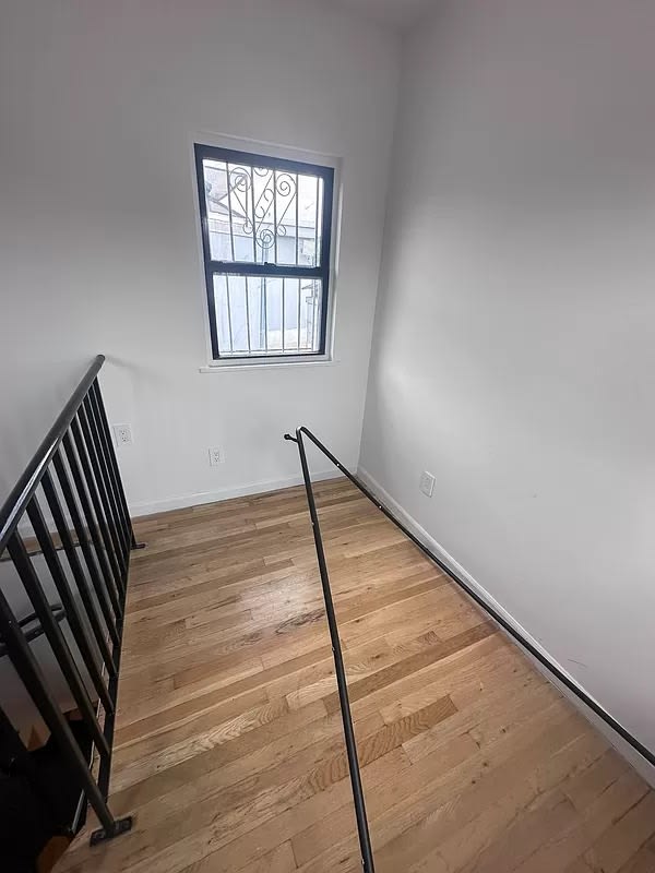 419 E 9th St – photo 5