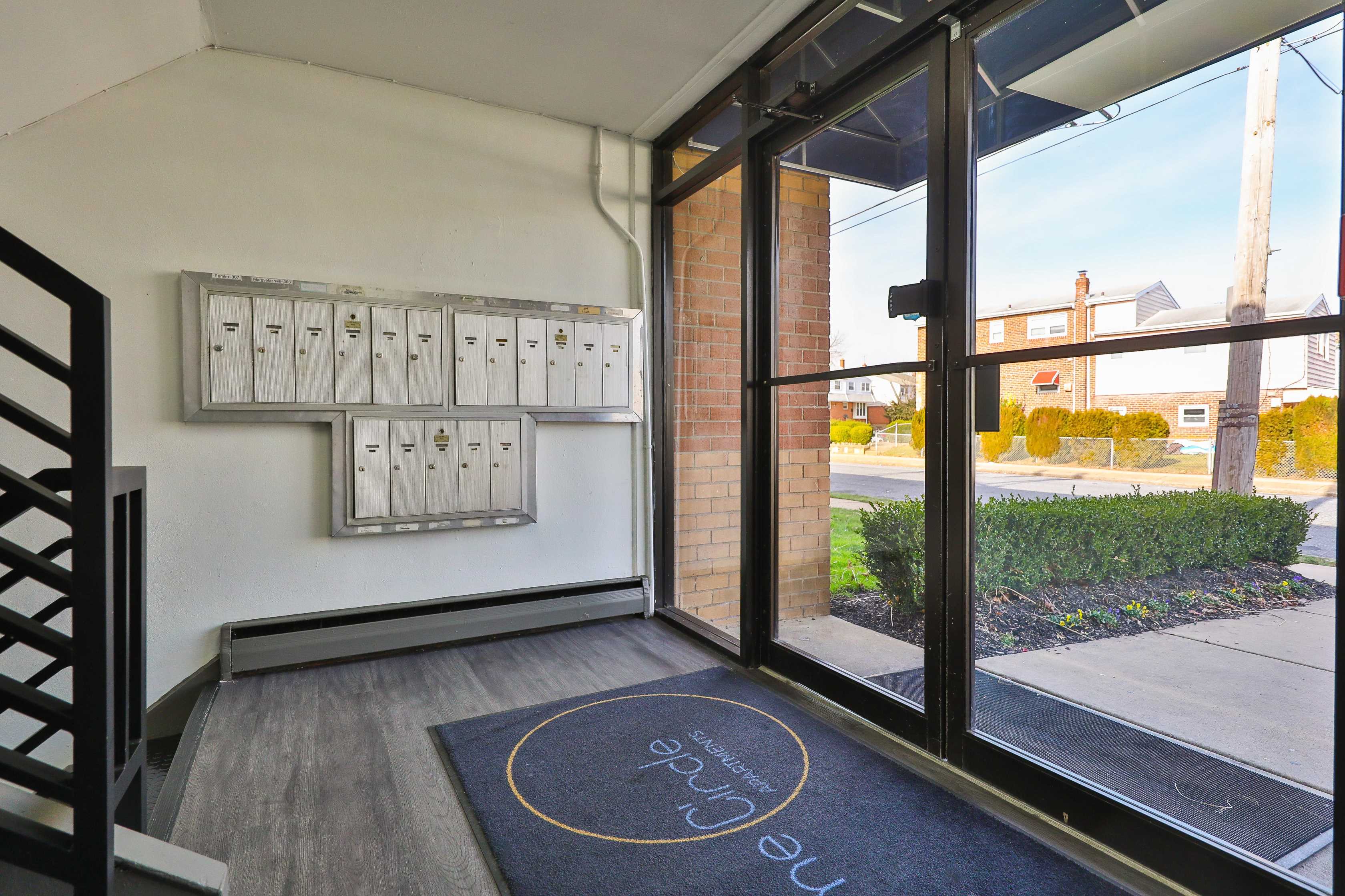 Holme Circle Apartments – photo 5
