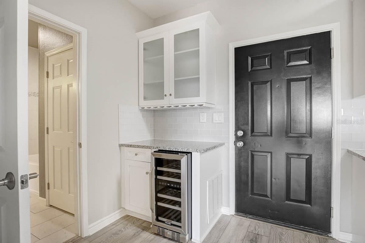 4311 BAYSIDE VILLAGE Drive – photo 3