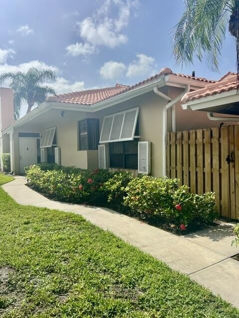 225 Old Meadow Way – photo 1