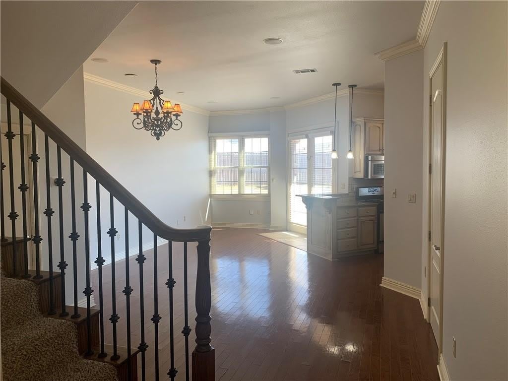 2645 S Everest Avenue – photo 4