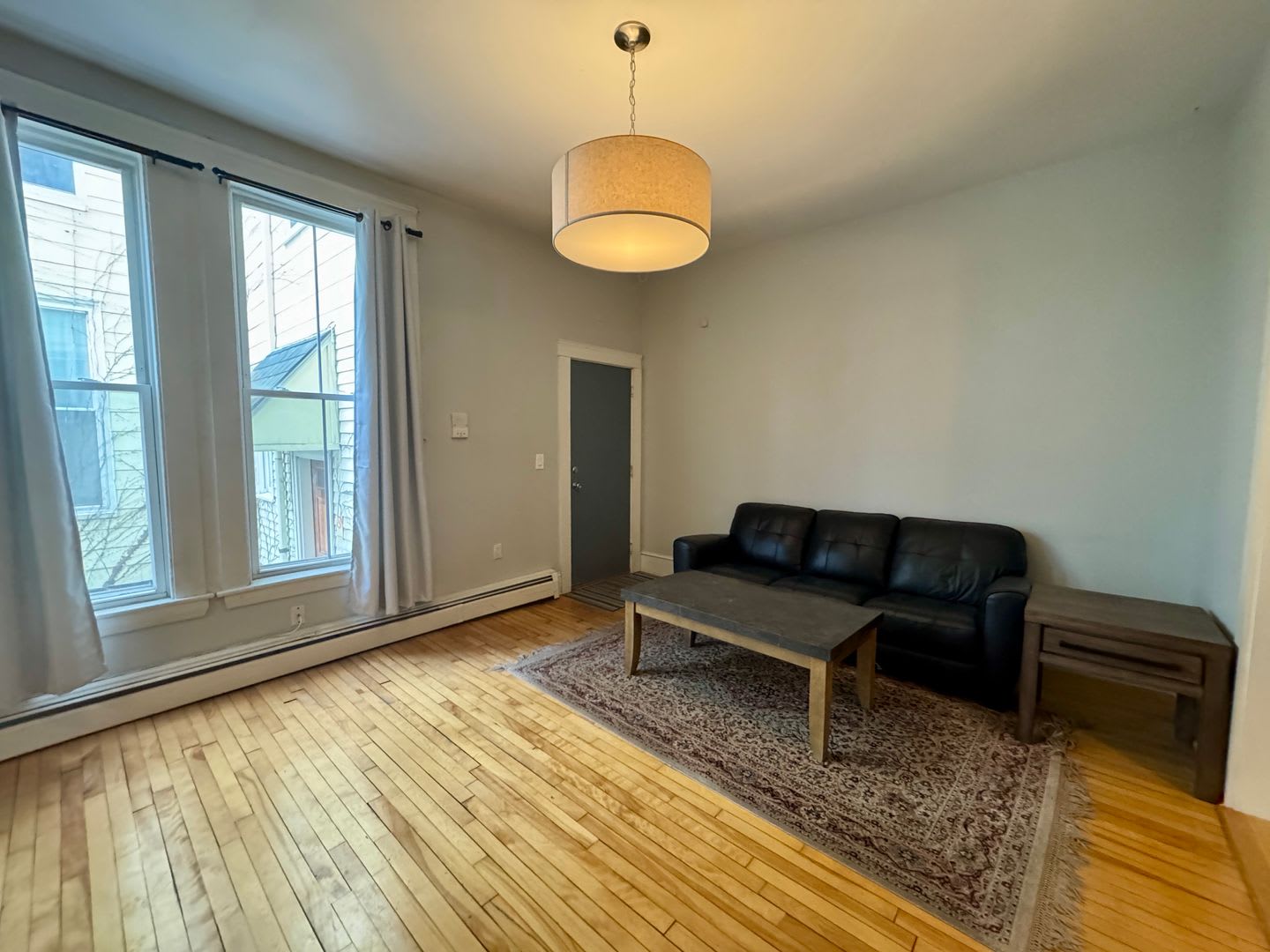 2 595 Beautiful 2Bd 1Ba Portland West End Condo H Hw Parking In Unit Laundry Included Available 9 12 – photo 3