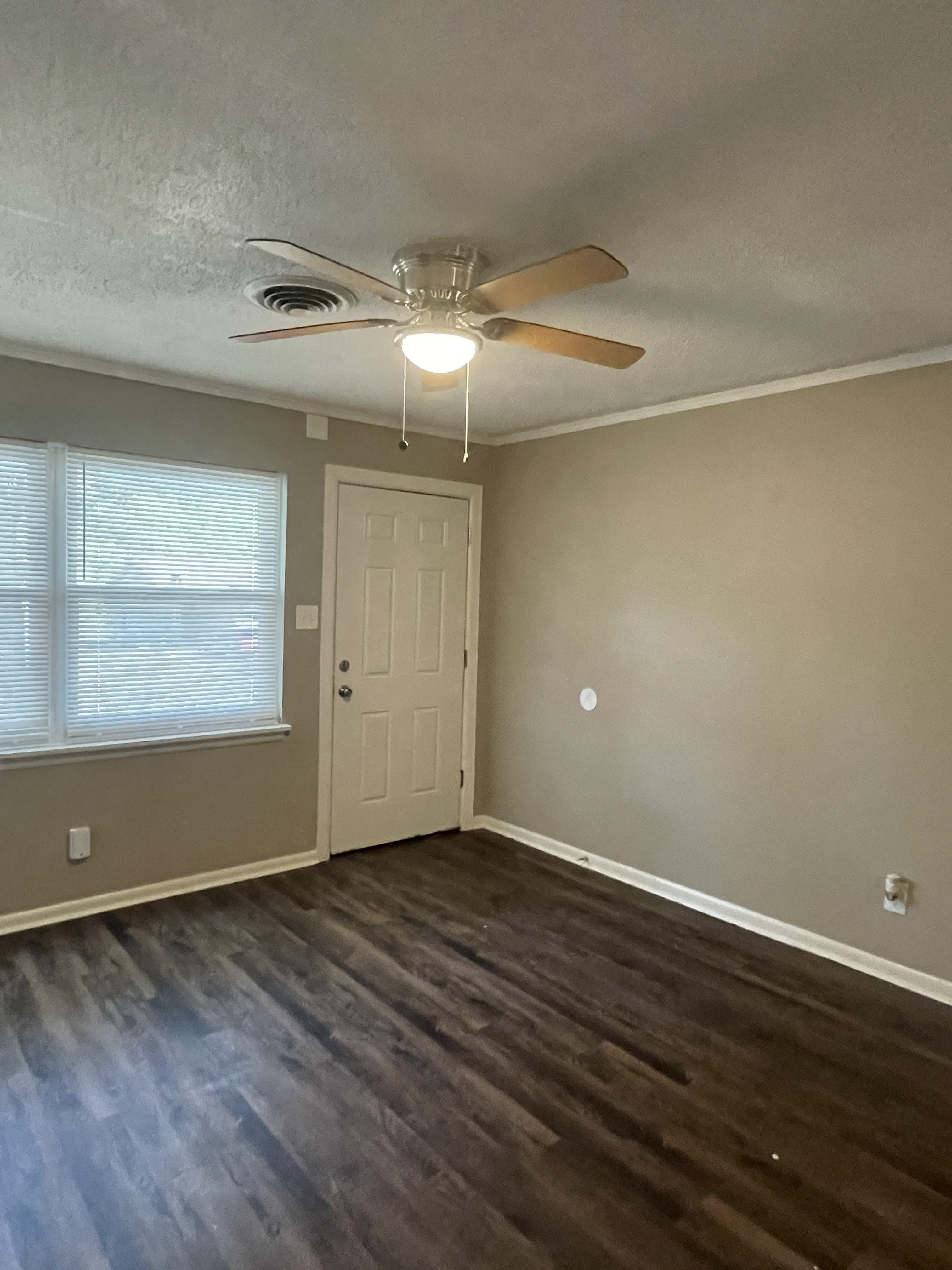9114 Malabri Dr – photo 3