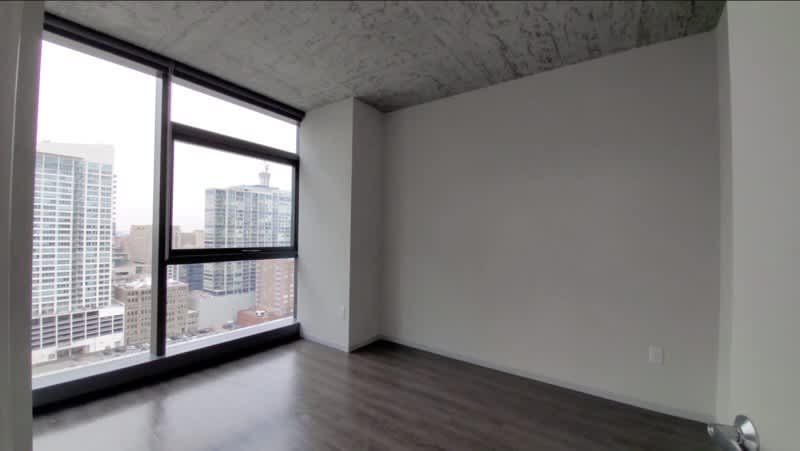 743 S Clark St – photo 3