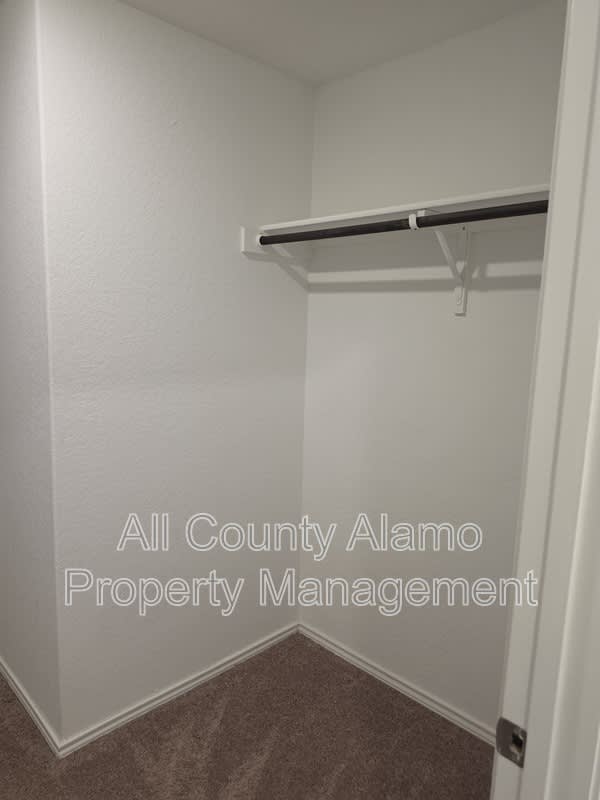 5702 Repeating Wy – photo 5