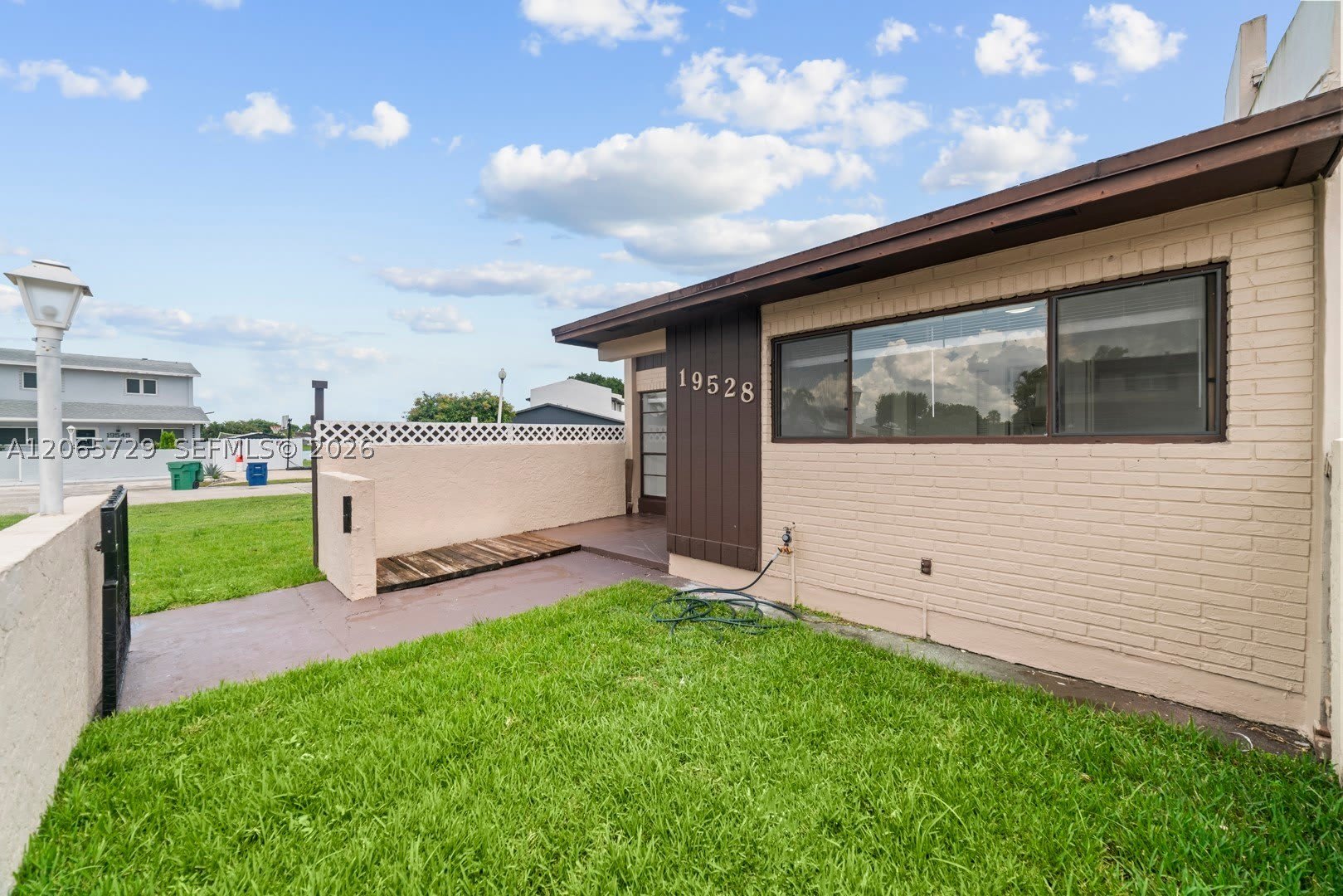 19528 Nw 55Th Cir Pl – photo 4