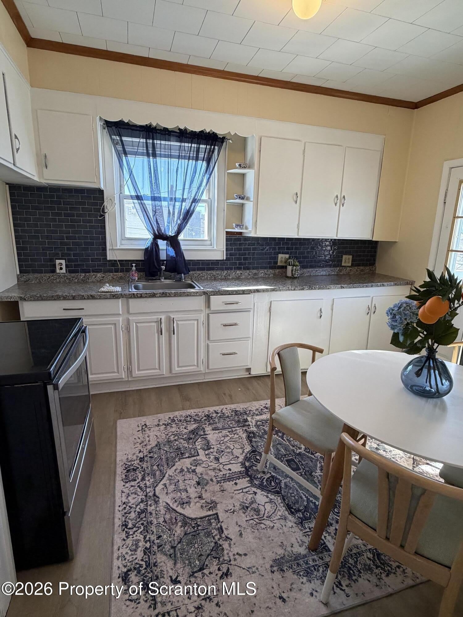 701 Main Street – photo 3