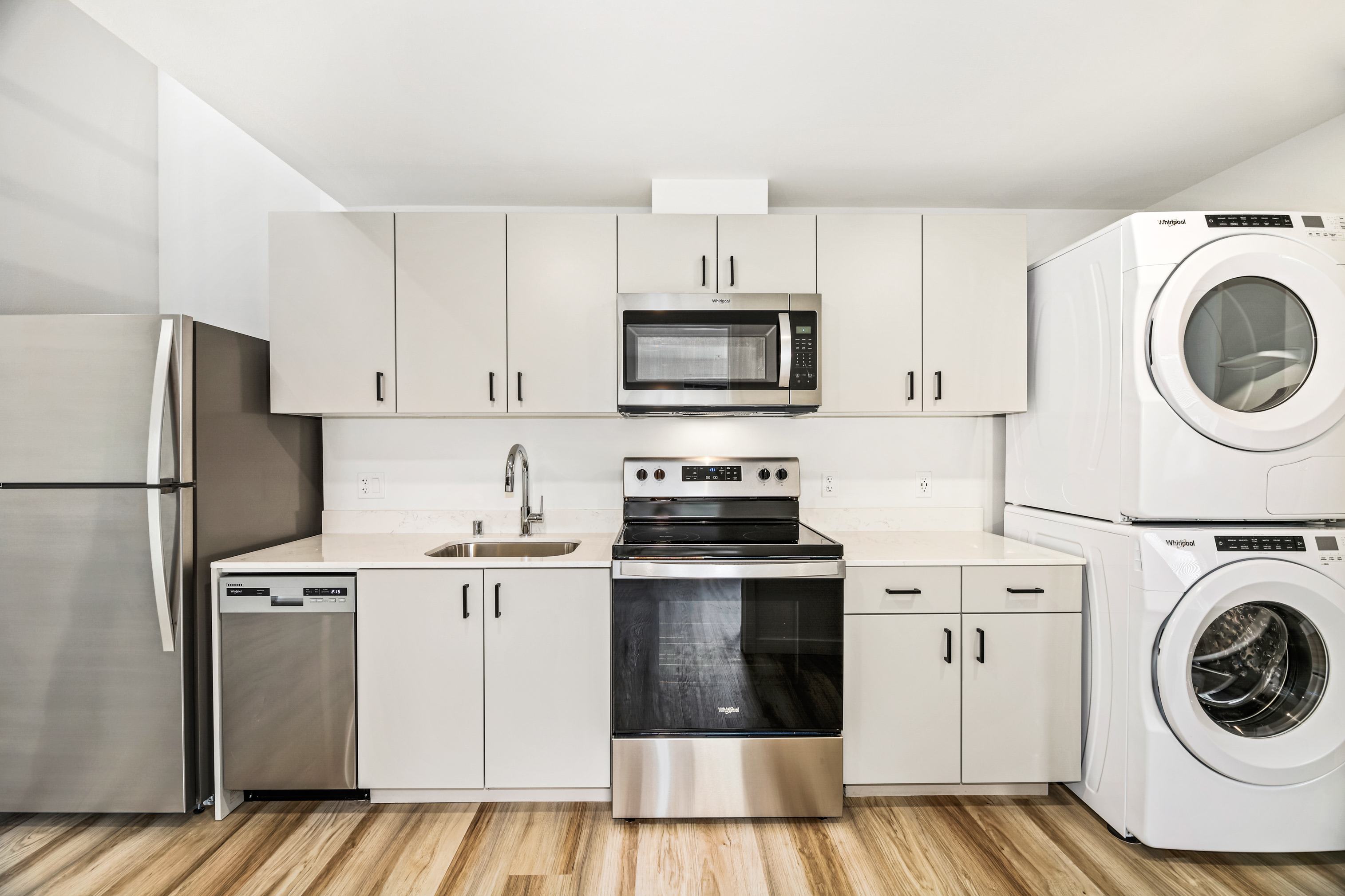 900 Rainier – photo 4