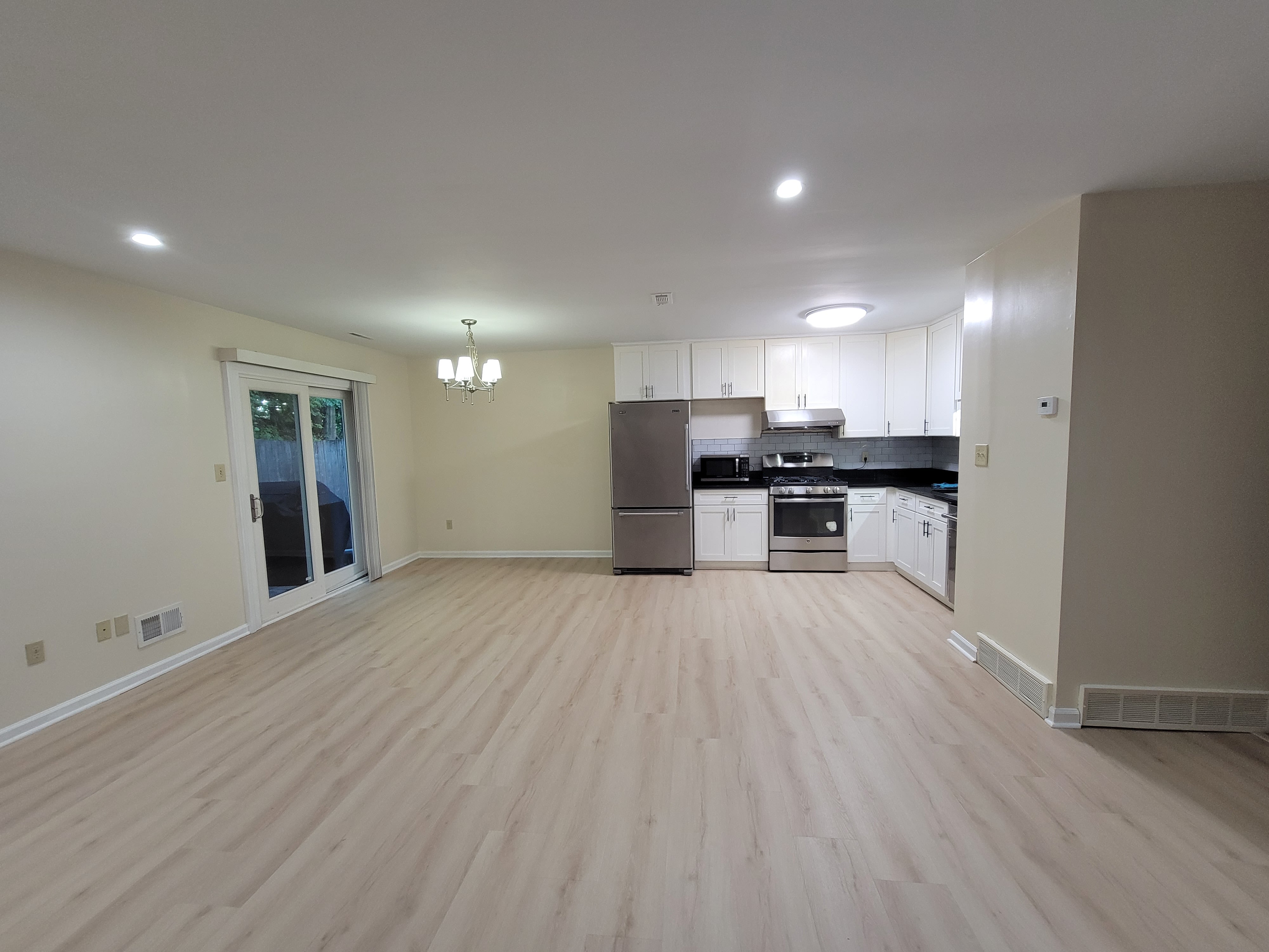4039 Chaucer Place – photo 4