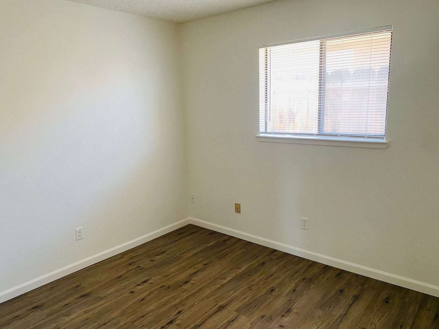190 North Nevada Street – photo 5