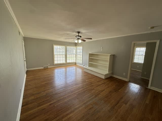 2604 31st St – photo 4