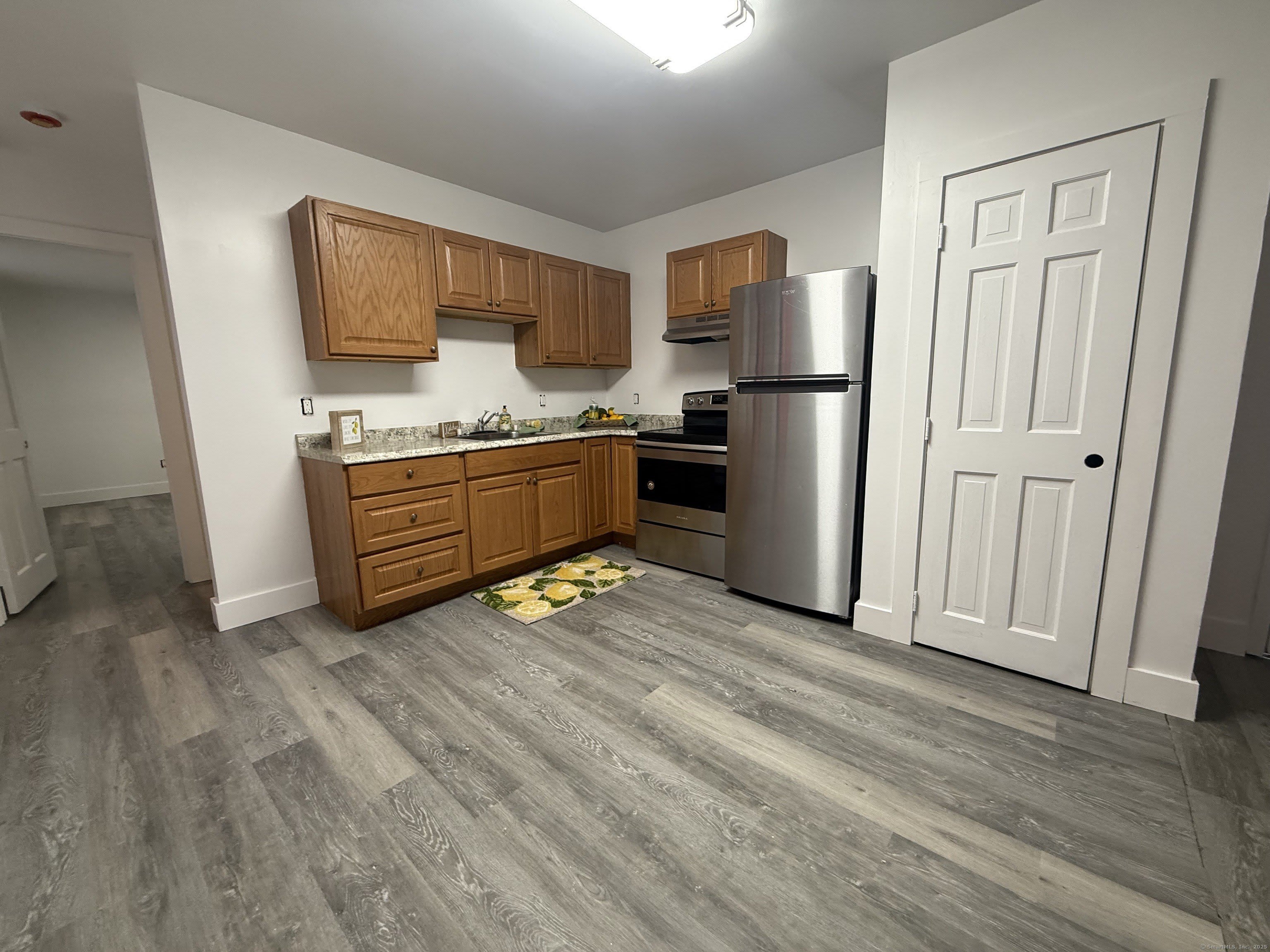 575 Bank Street – photo 3