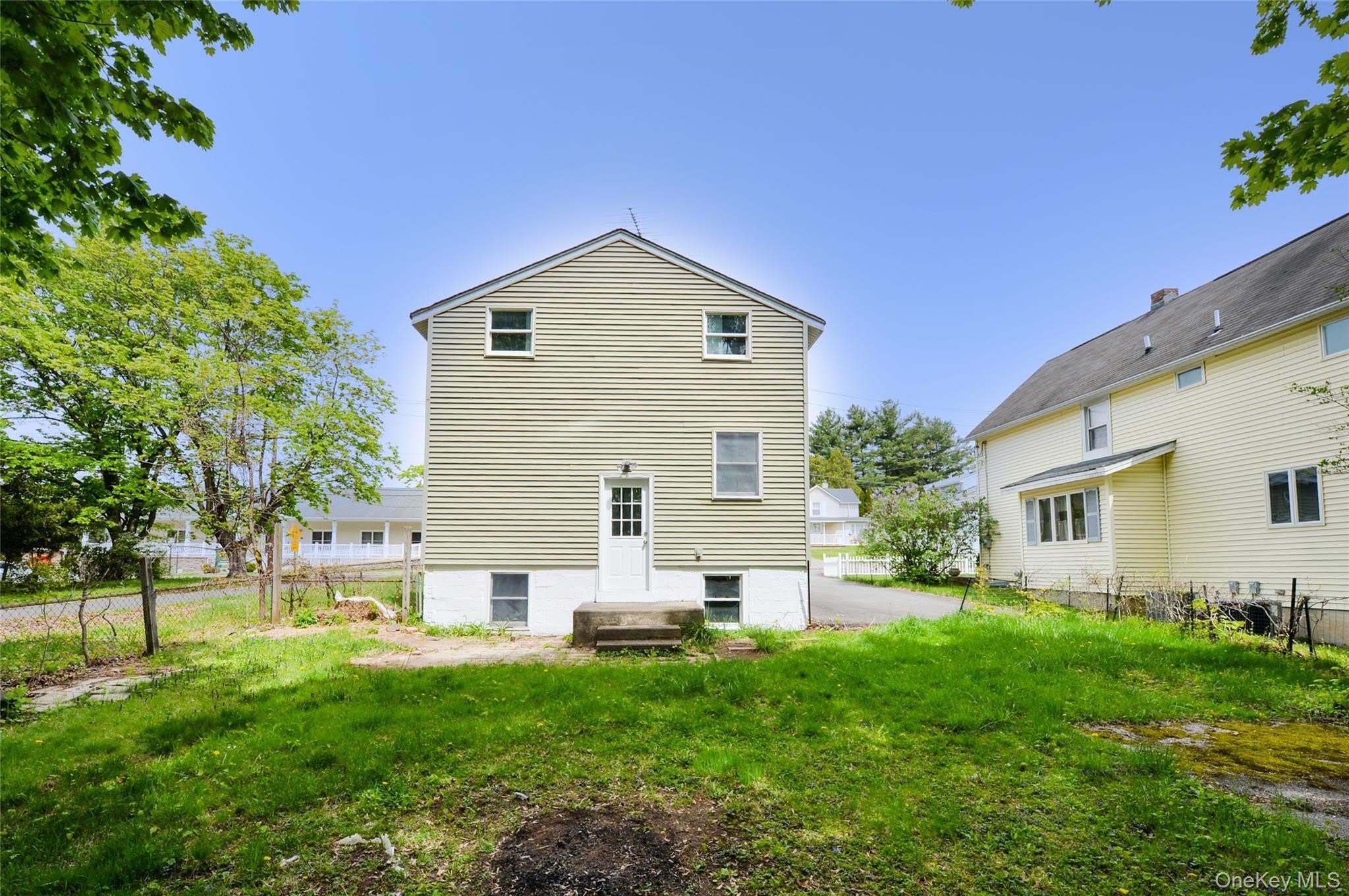 7 Pioneer Avenue – photo 4