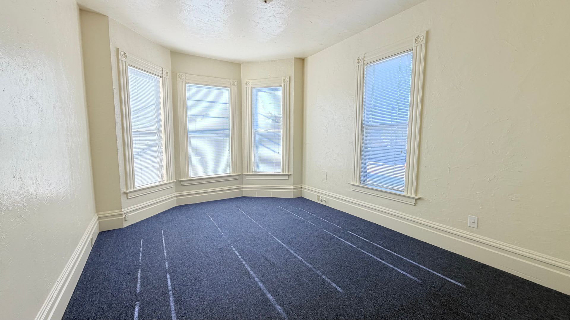 1545 Lincoln Ave – photo 4