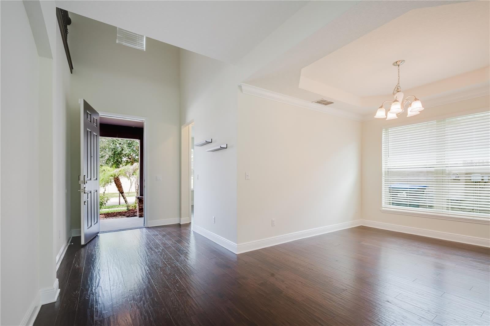 9072 OVERLOOK PASS Drive – photo 4