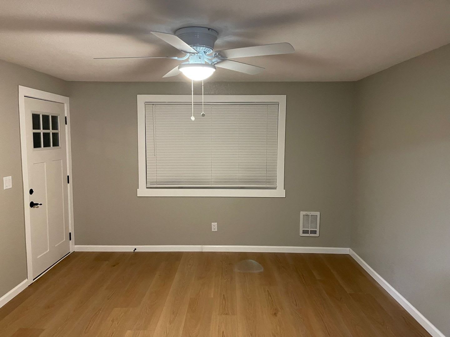 2606 N 7th (Located in Malin) – photo 5