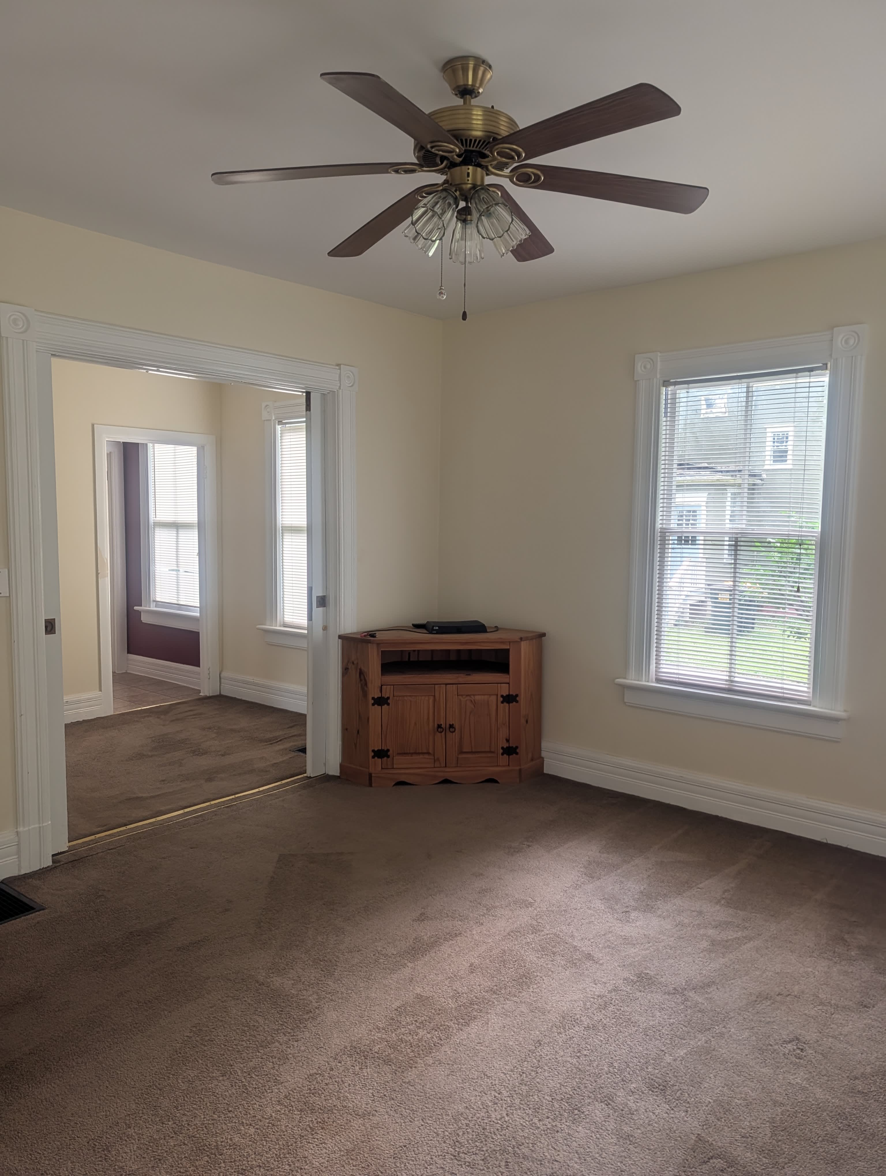 24 Maple Avenue – photo 5