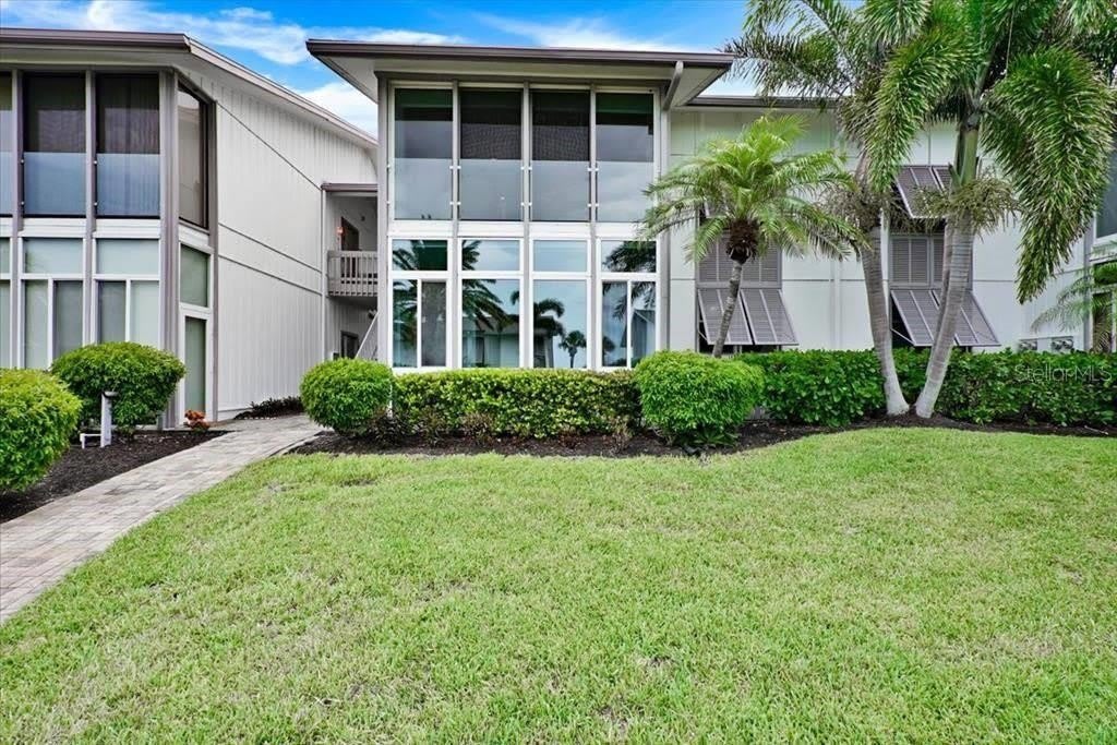 6046 W PEPPERTREE Way – photo 1