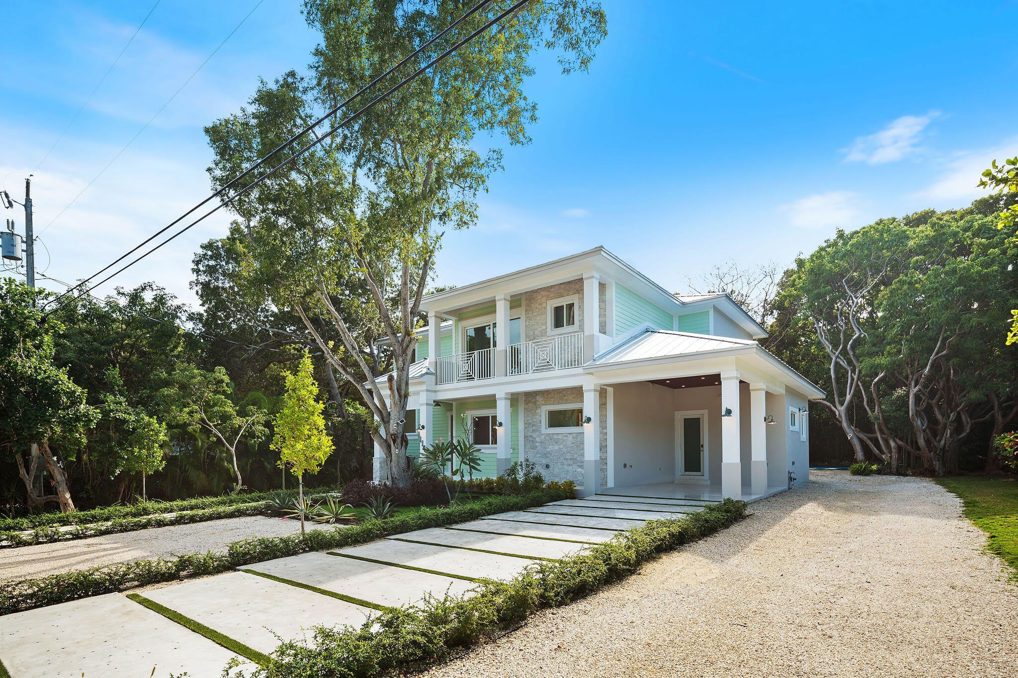 114 Royal Lane – photo 3