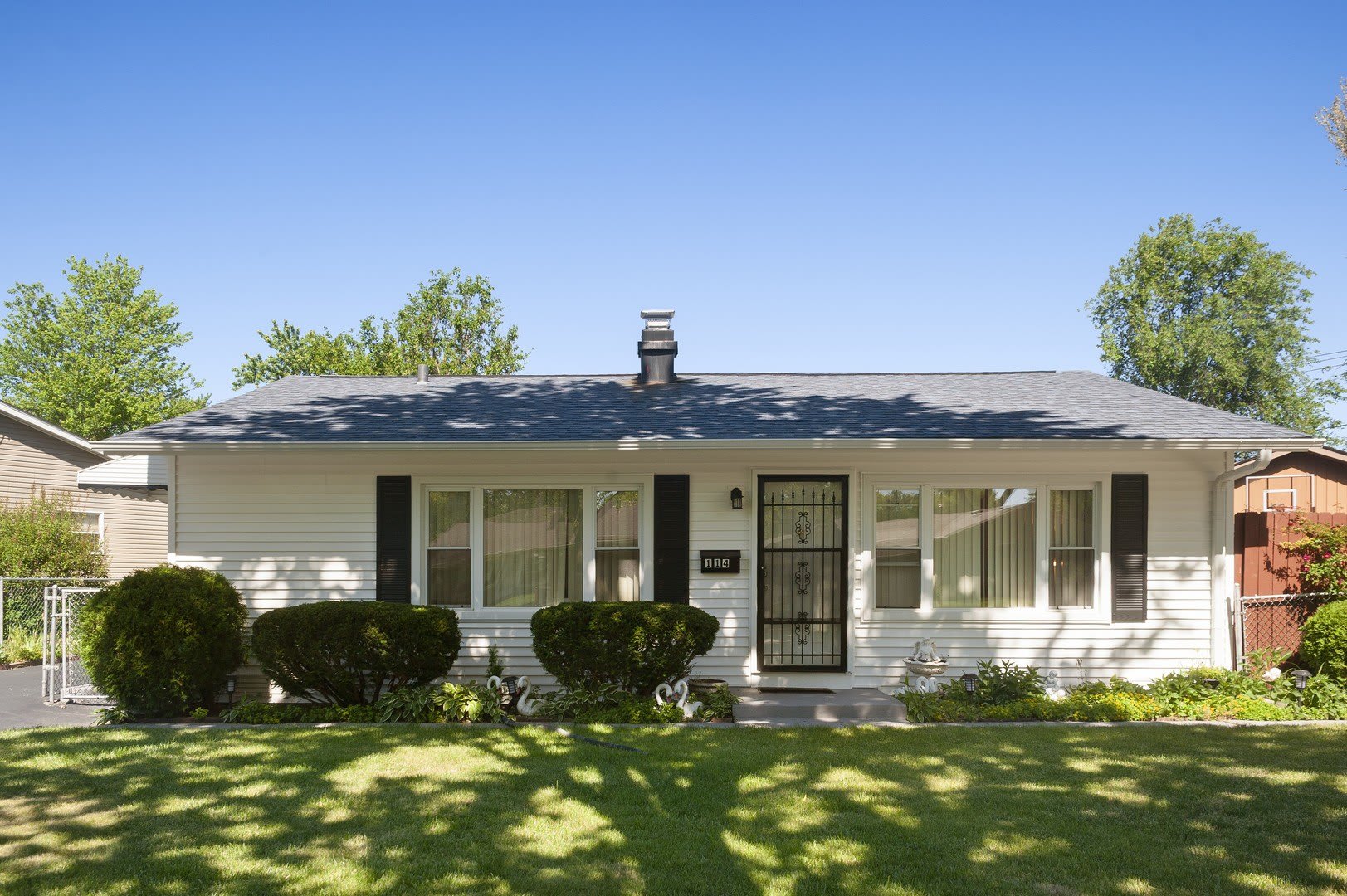 114 McCabe Drive – photo 2