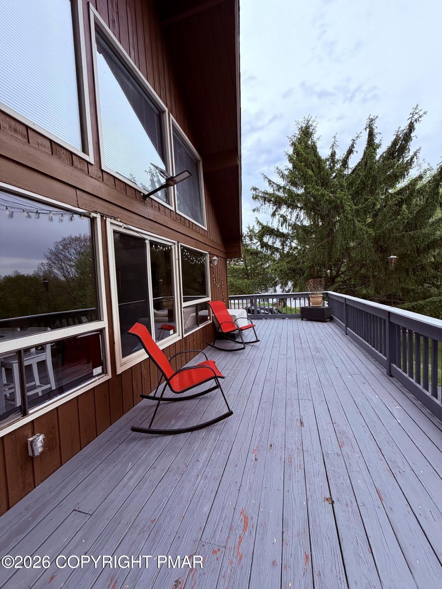 210 Stag Court – photo 1