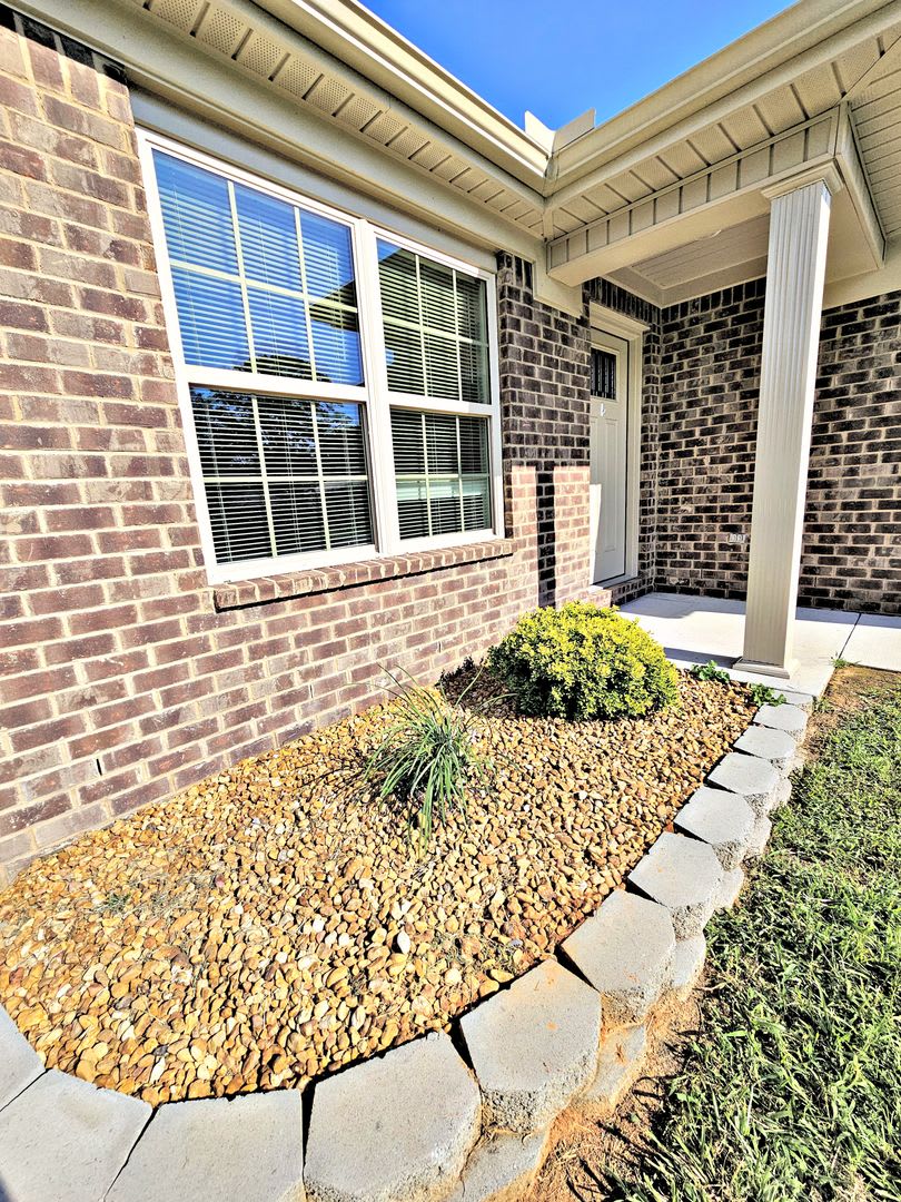 House For Rent Hartselle 3Br Built 2024 – photo 3