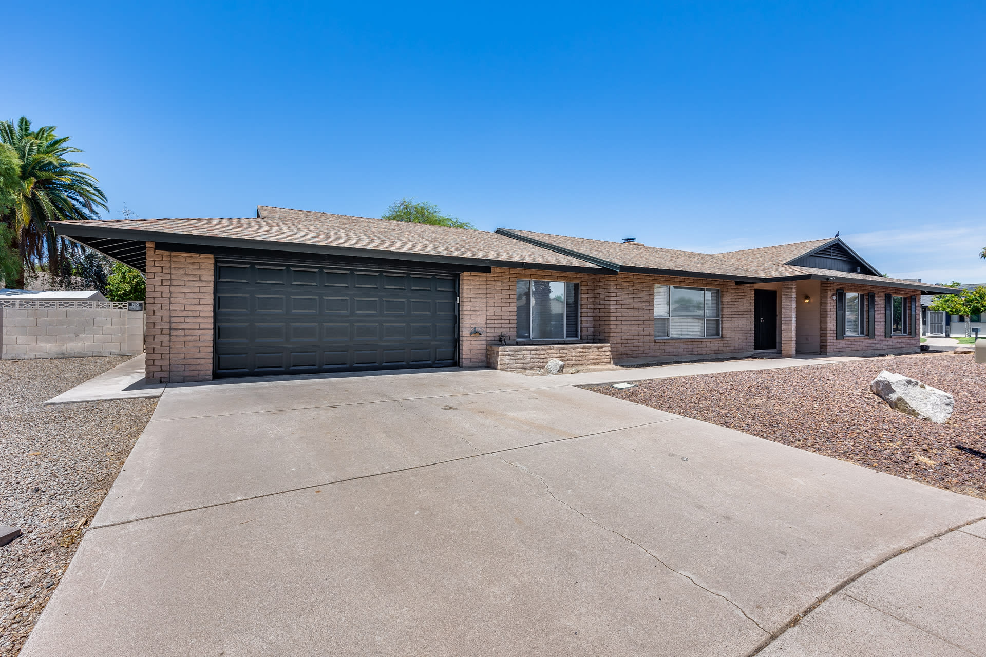 4402 W El Camino Dr – photo 1