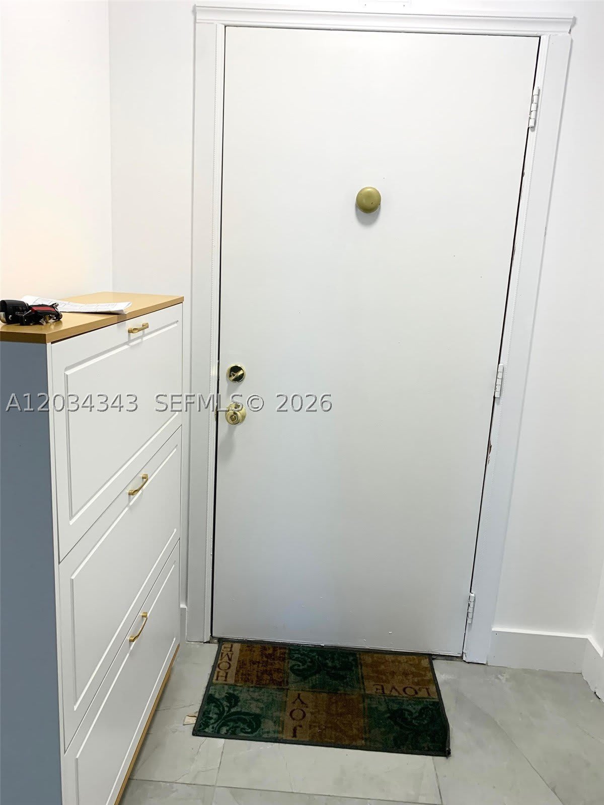 501 Ne 14Th Ave – photo 2