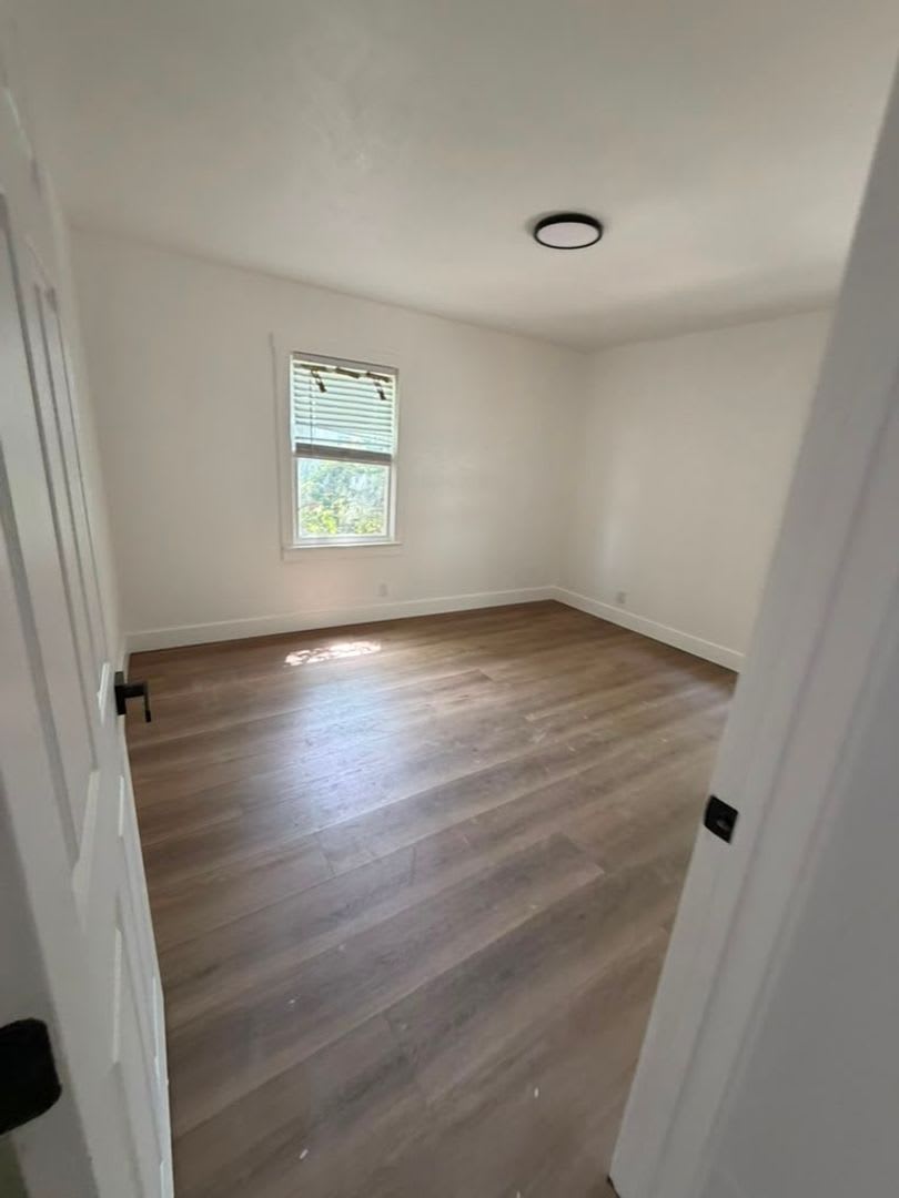 BEAUTIFUL HOME IN ORANGE. MOVE IN READY!. – photo 2