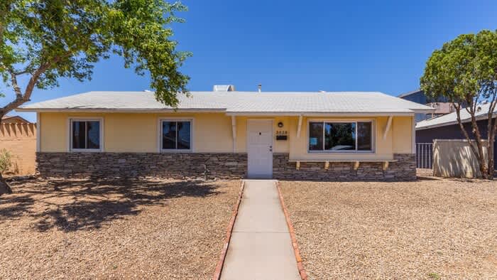 3428 West Mauna Loa Lane – photo 1