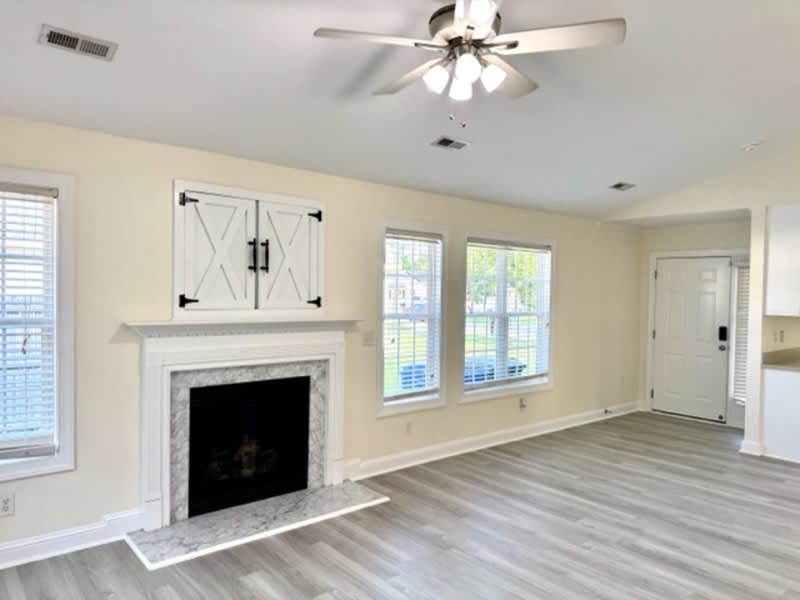4116 Huntsmoor Lane Northwest – photo 4
