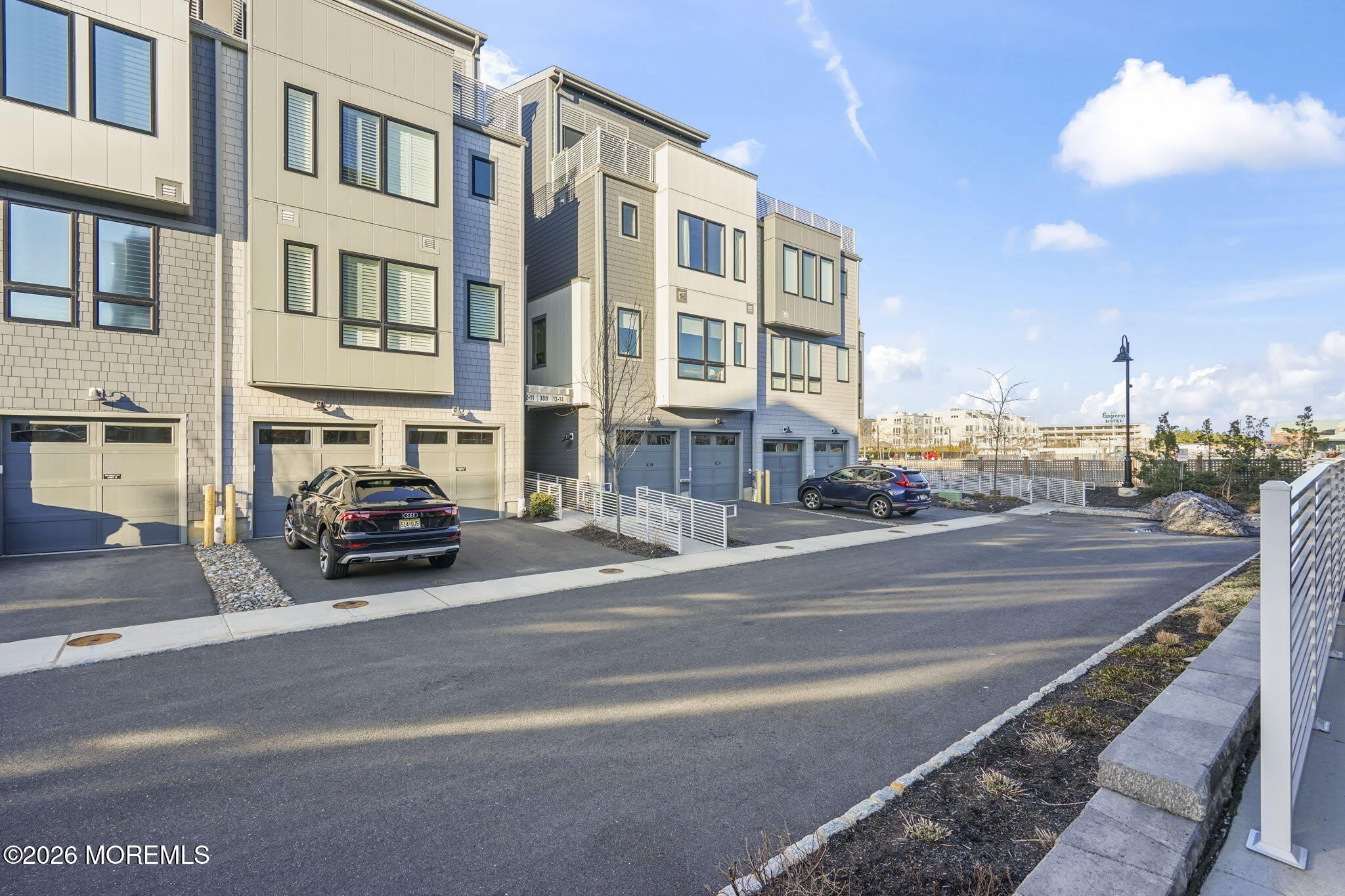 300 Asbury Avenue – photo 3