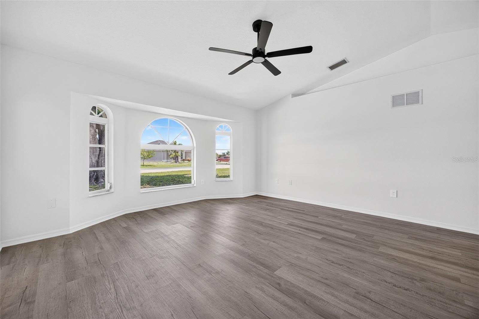7510 LIGUSTRUM – photo 5