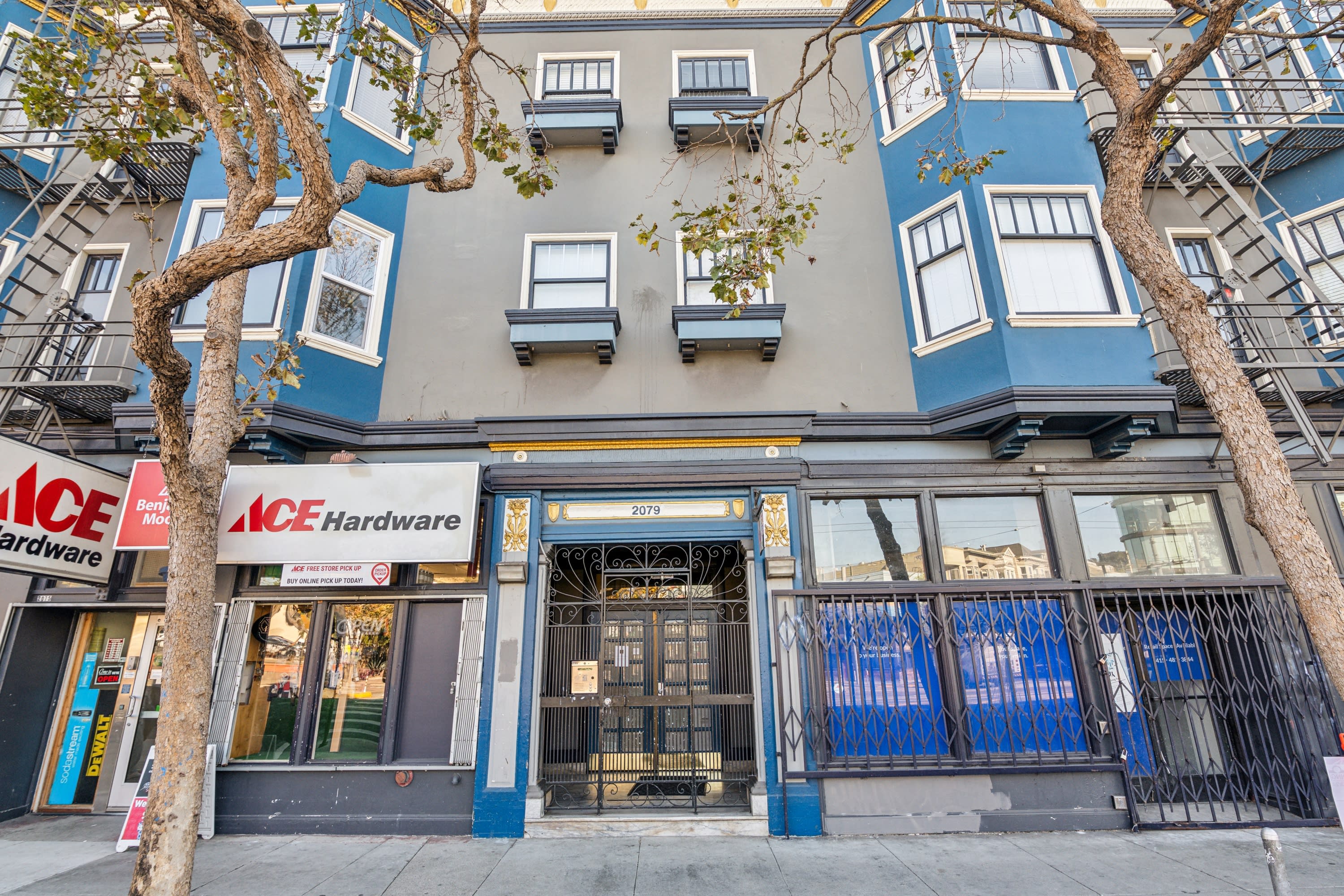 2075 Market St. – photo 4