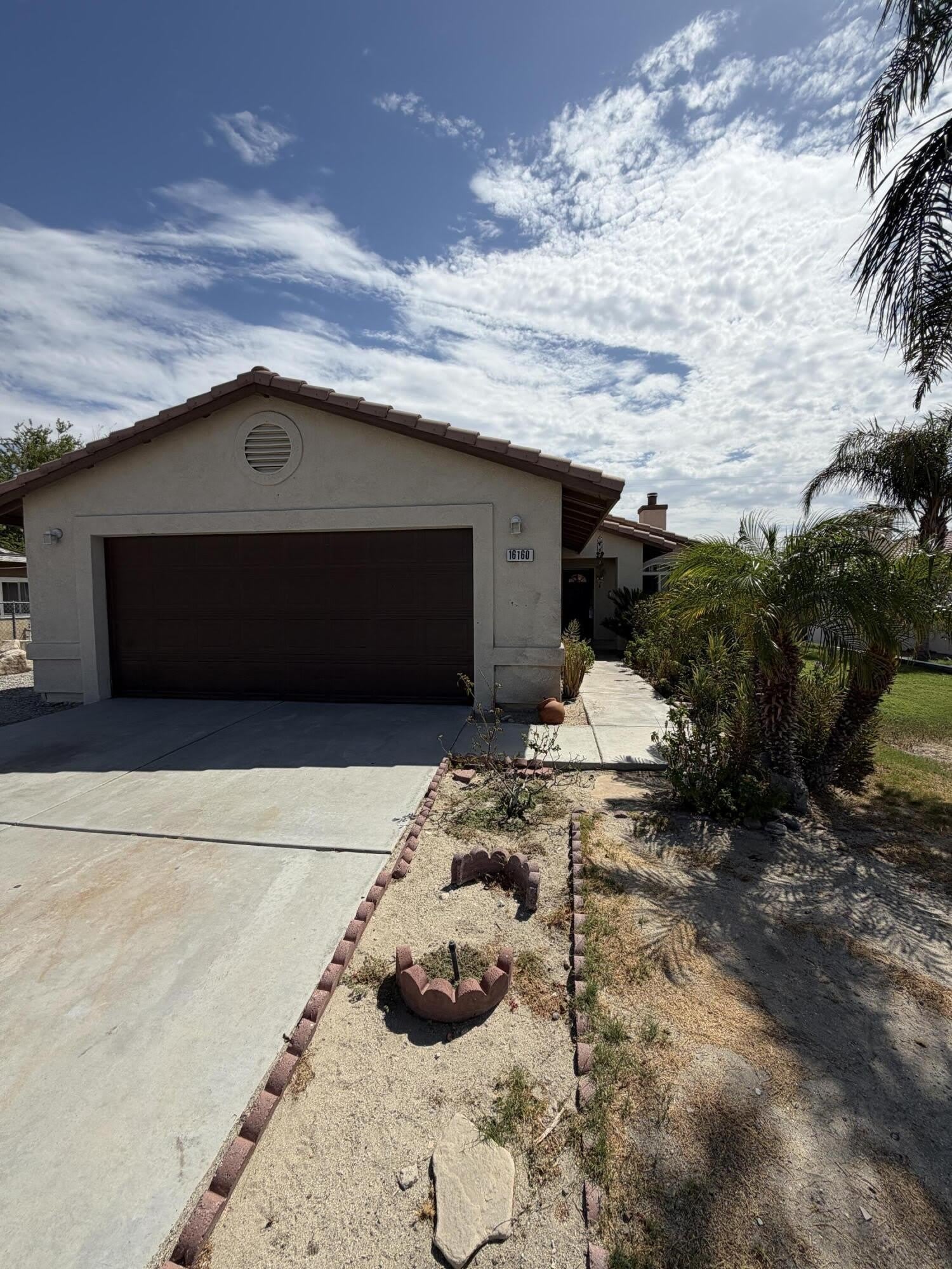16160 ViA El Rancho – photo 1