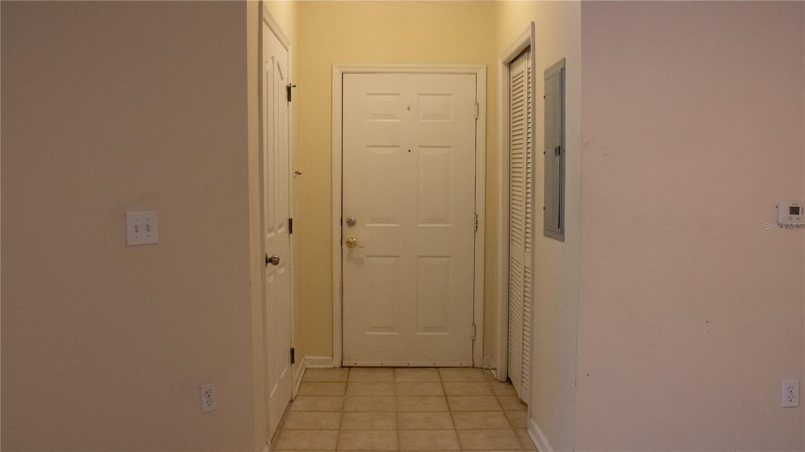 12861 MADISON POINTE Circle – photo 4
