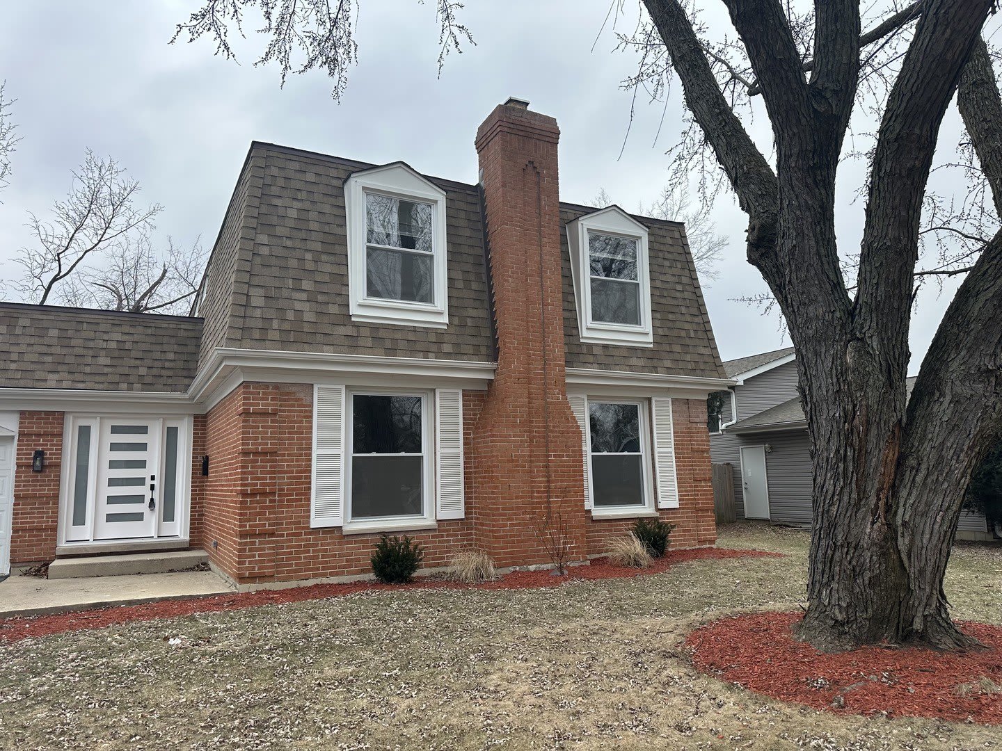 16 W Bailey Road – photo 1