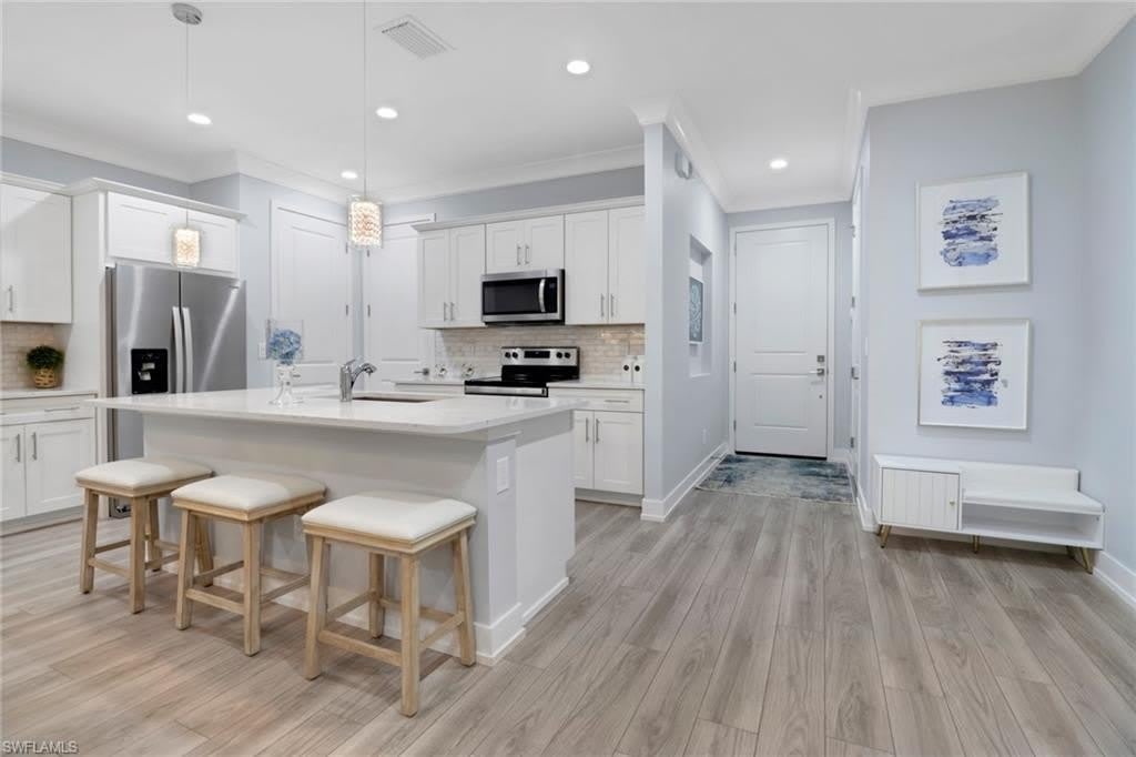 12973 Pembroke Dr – photo 5