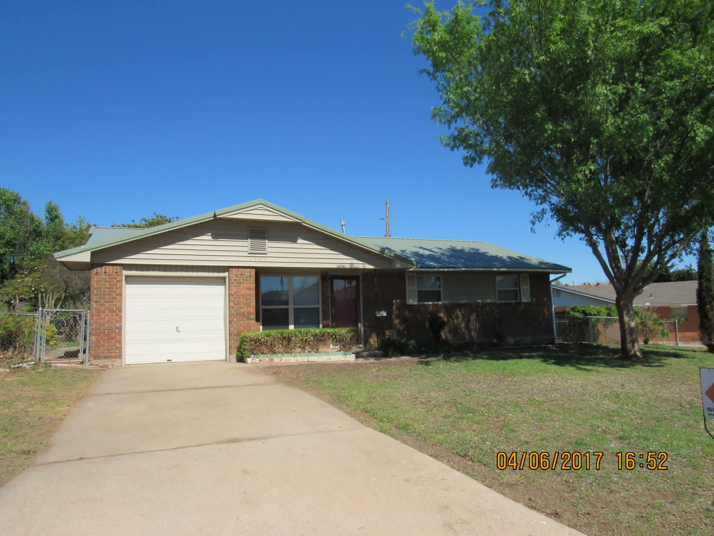 Pet Friendly Home! – photo 1