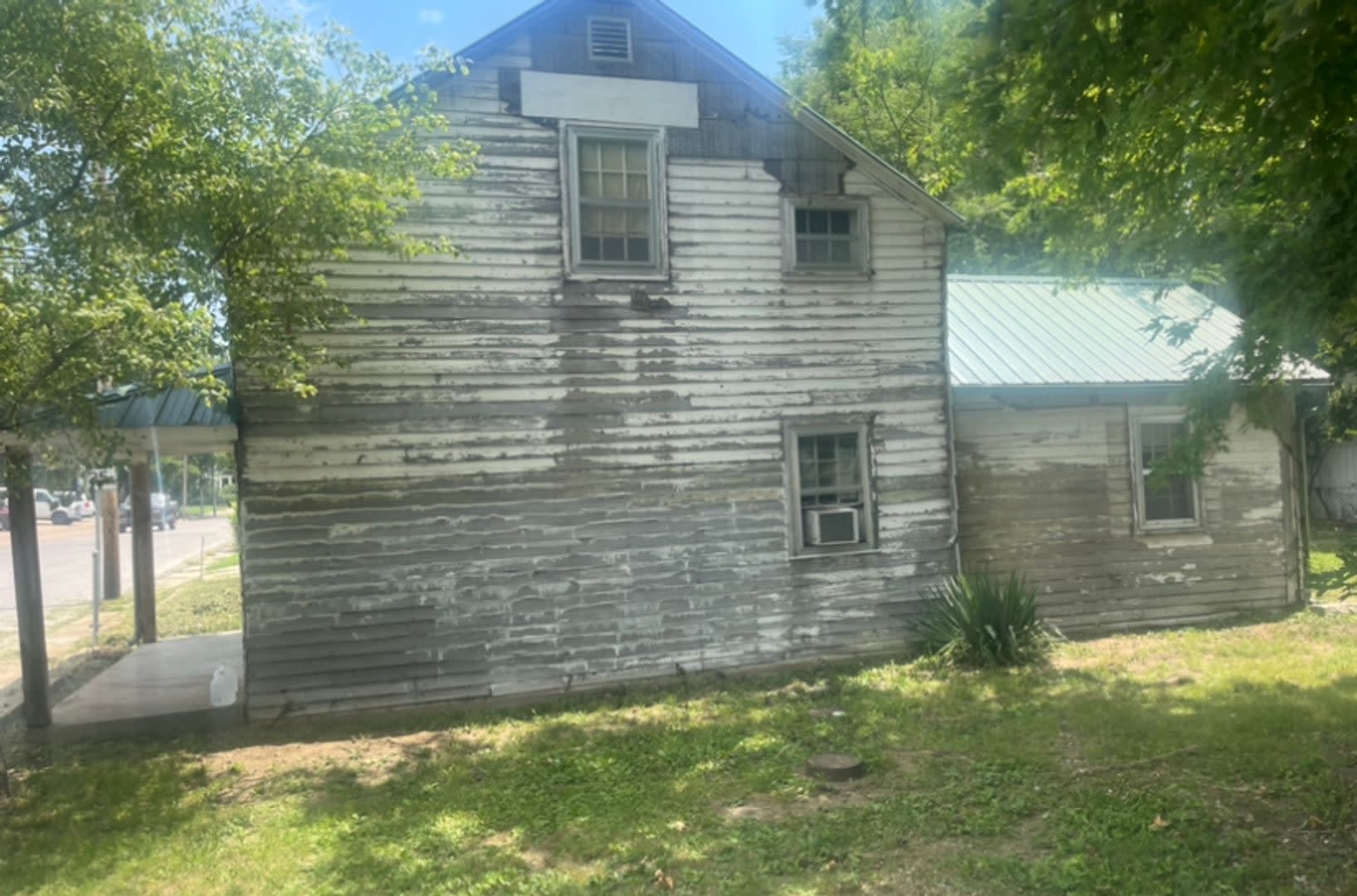 Historic Downtown! $390 Month / $900 Down – photo 5