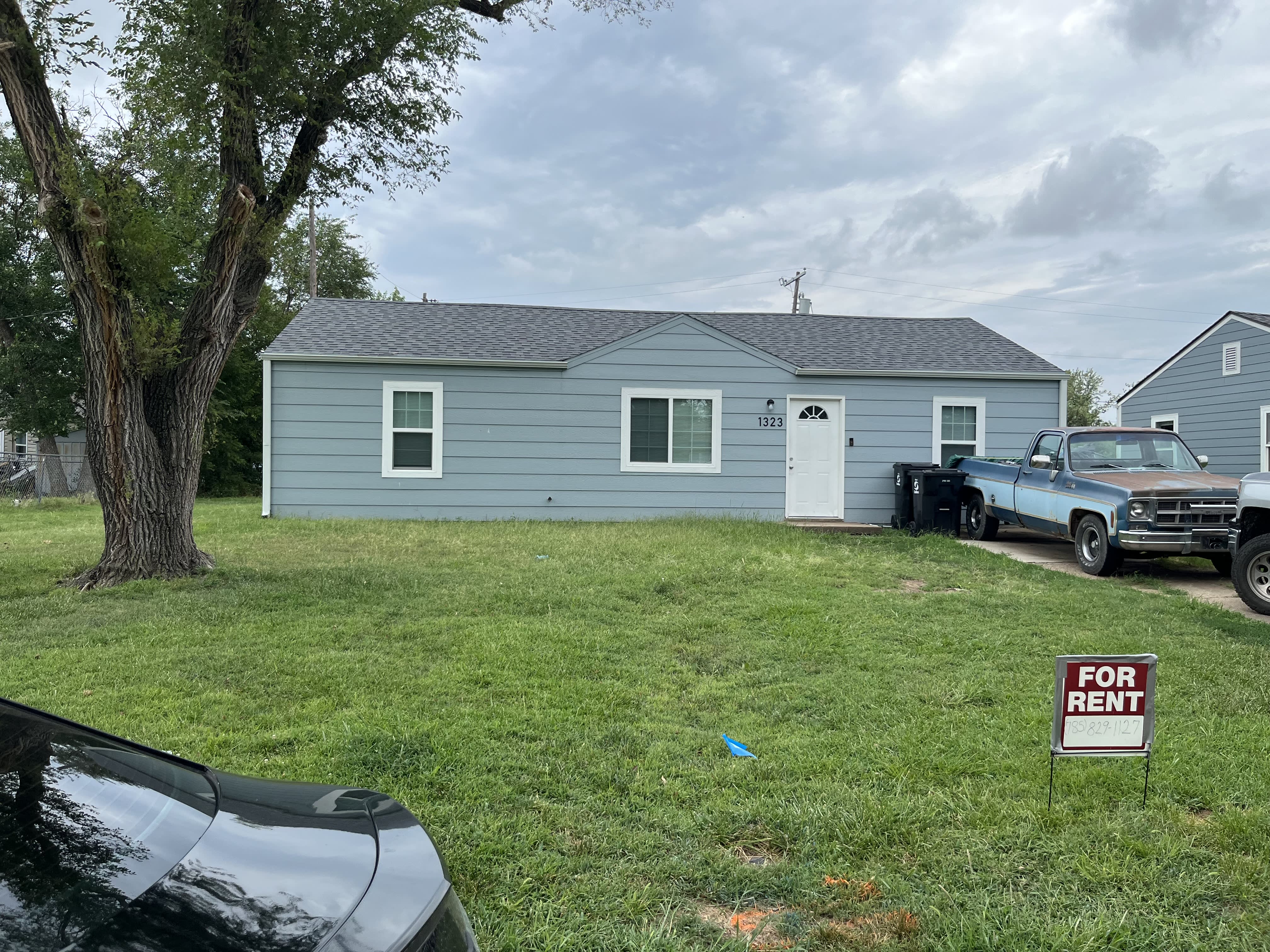 1323 Ponca Ave – photo 1