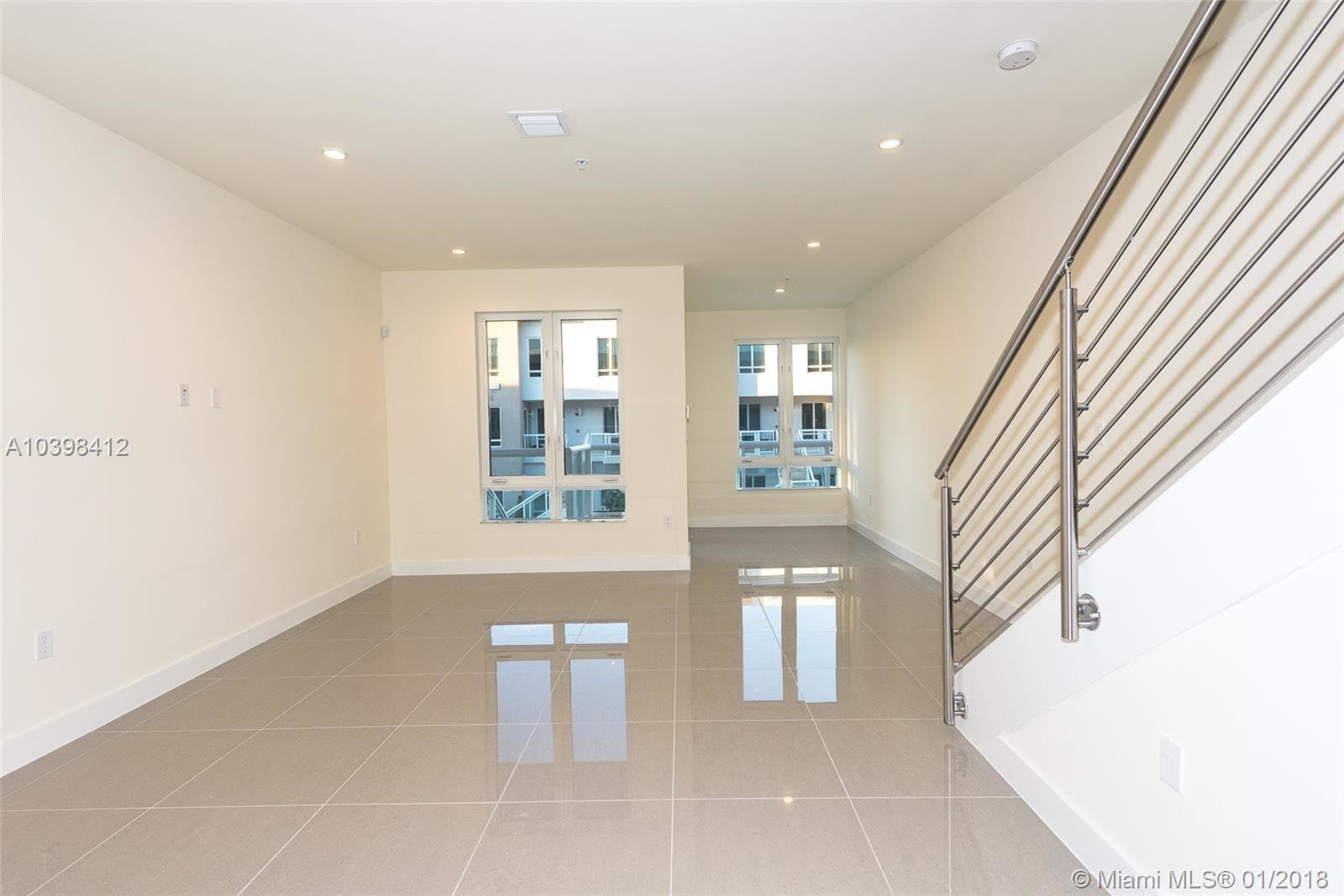 10220 Nw 63rd Terrace – photo 5