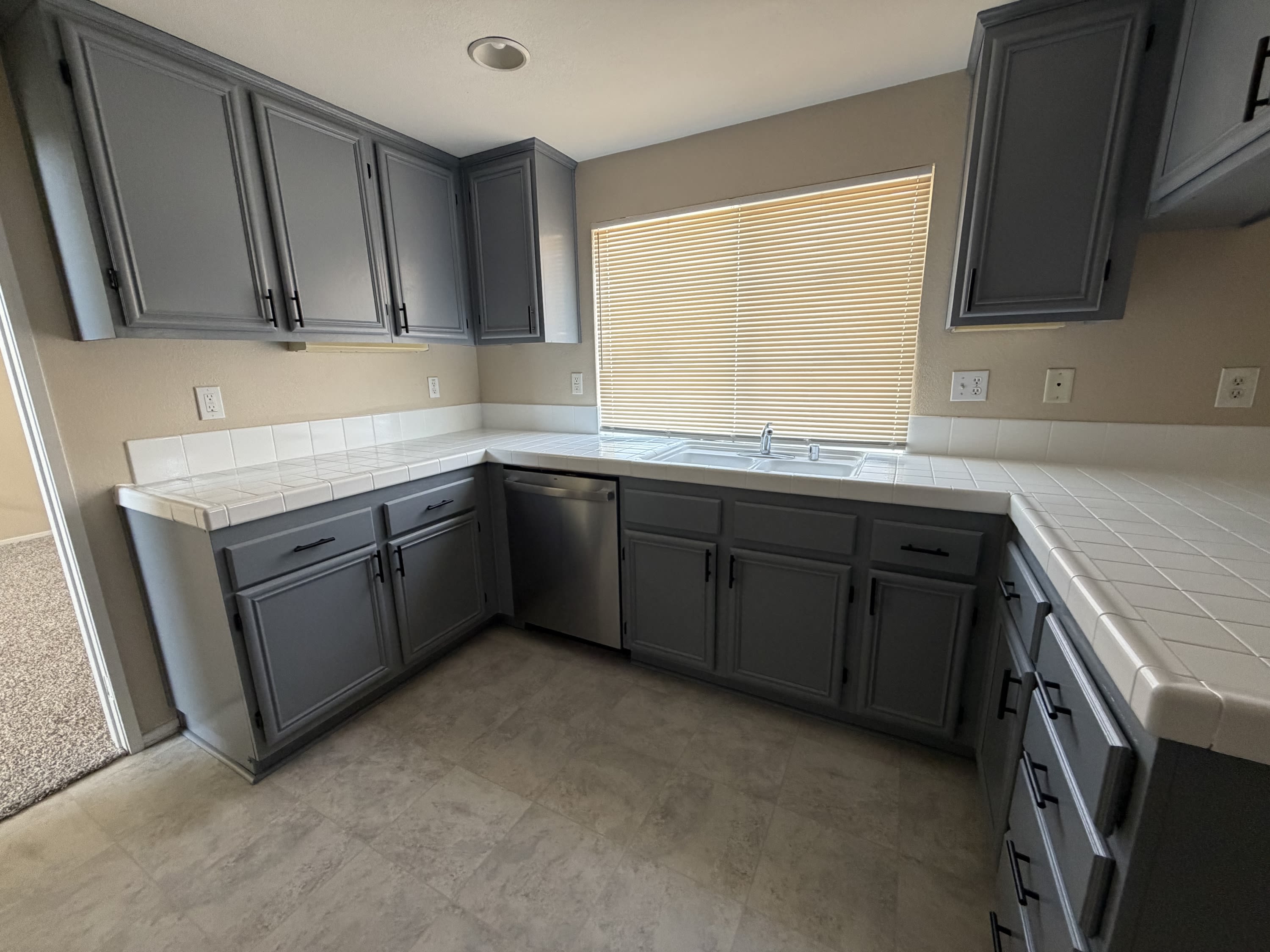 1439 Avena Way – photo 4