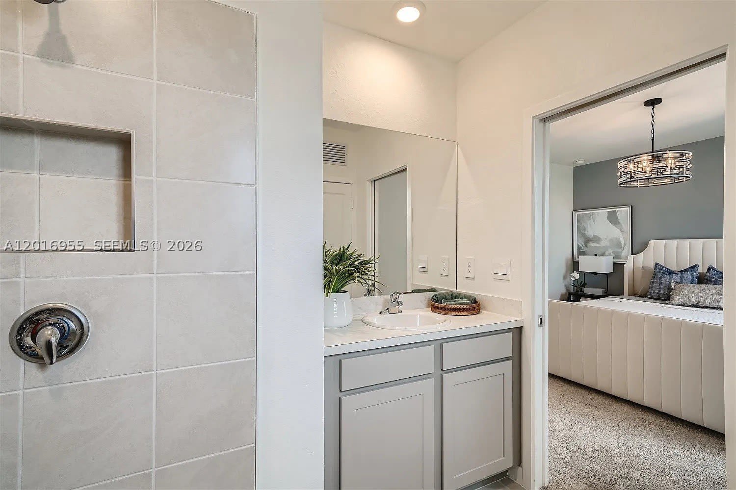 450 NE 12th St – photo 5